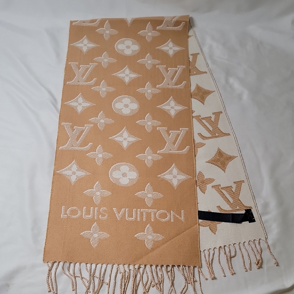 Louis Vuitton Tan and Cream Monogram Jacquard Scarf
